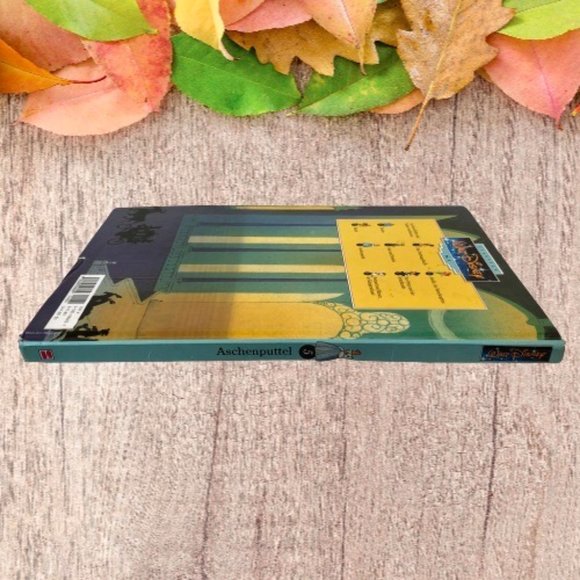 Walt Disney Cinderella Book in GERMAN Hard Cover - Picture 4 of 8